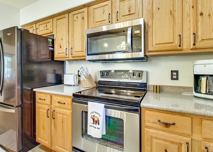 Outdoor Oasis W/ Fire Pit & Grill! Torreon Escape *